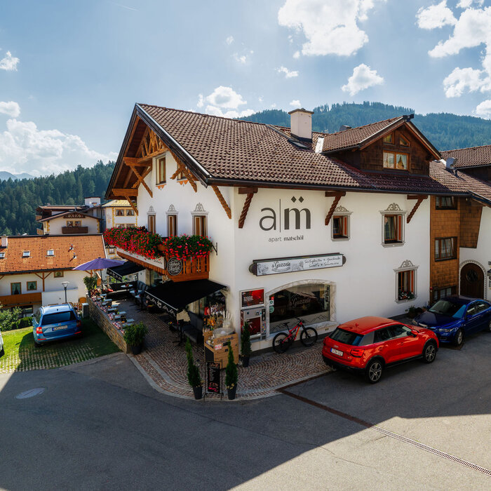 Schön, dass Sie da sind. Apart Matschöl in Serfaus 